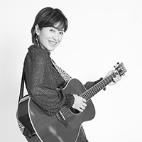荻野目洋子